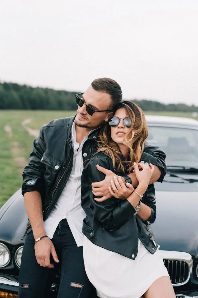 Classic Casual Outfits With Leather Jackets Outfit Ideas For A Couple Photoshoot
